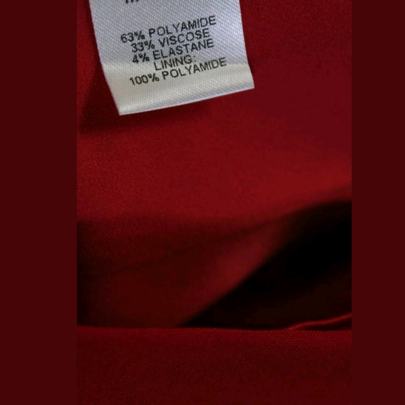 MASON STRAPLESS V NECK MINI PEPLUM DRESS RED 0 ZIP - Picture 5 of 7
